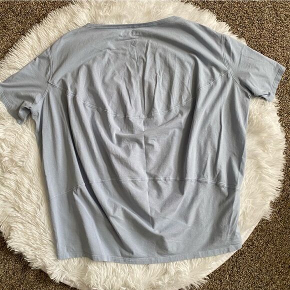 Lululemon Top Relaxed Fit Boat Neck Short Sleeve Lightweight - Picture 1 of 5